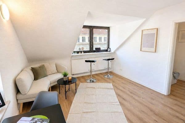 2 bedroom flat to rent, 32 m², Rotebühlstrasse 108, Stuttgart West, Baden-Württemberg 2 bedroom flat to rent, 32 m², Rotebühlstrasse 108, Stuttgart West, Baden-Württemberg