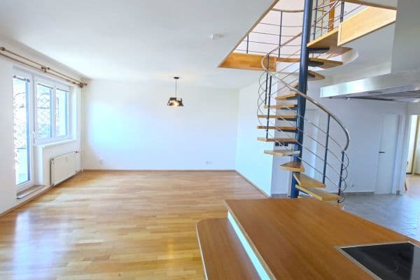 4 bedroom with open-plan kitchen flat to rent, 146 m², Sulova, Praha 4 bedroom with open-plan kitchen flat to rent, 146 m², Sulova, Praha