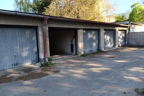garage to rent, 16 m², Fügnerova, Brno garage to rent, 16 m², Fügnerova, Brno