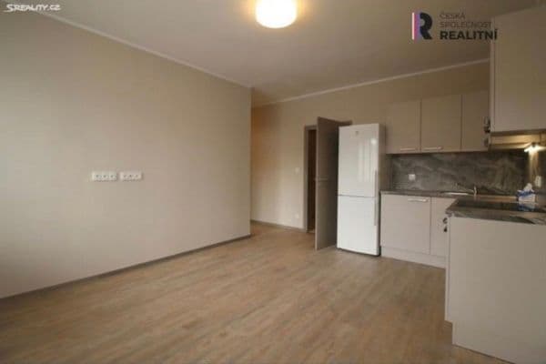 3 bedroom with open-plan kitchen flat to rent, 73 m², Dačického, Brno 3 bedroom with open-plan kitchen flat to rent, 73 m², Dačického, Brno