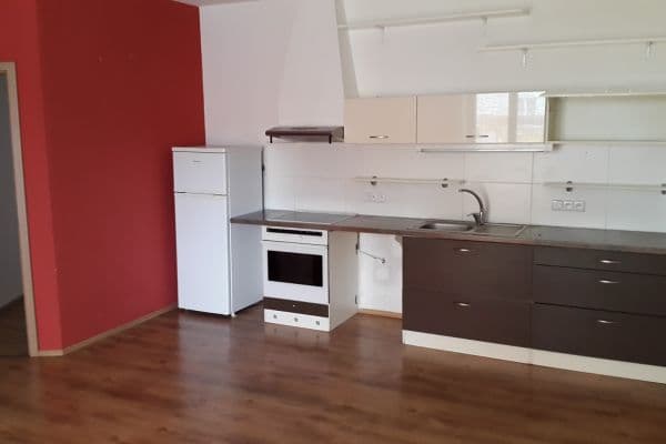 2 bedroom with open-plan kitchen flat to rent, 74 m², Klapkova, Praha 2 bedroom with open-plan kitchen flat to rent, 74 m², Klapkova, Praha