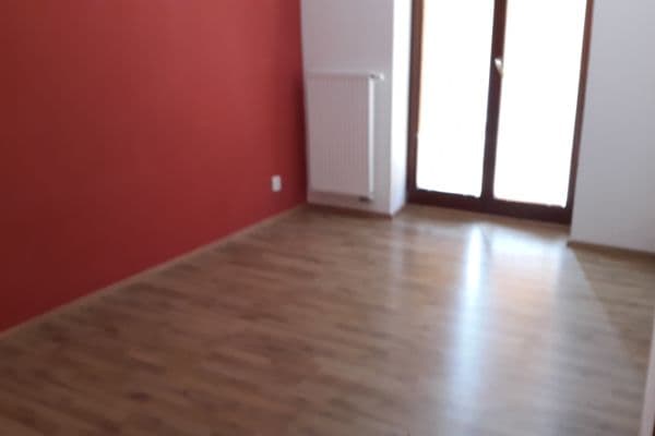 2 bedroom with open-plan kitchen flat to rent, 74 m², Klapkova, Praha 2 bedroom with open-plan kitchen flat to rent, 74 m², Klapkova, Praha