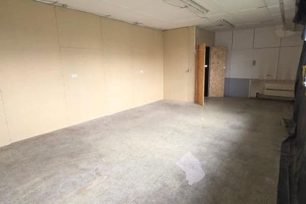 non-residential property to rent, 1 m², Mittenfeldstr. 6, Göppingen-Jebenhausen non-residential property to rent, 1 m², Mittenfeldstr. 6, Göppingen-Jebenhausen