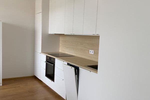 Studio flat to rent, 34 m², Pod Harfou, Praha Studio flat to rent, 34 m², Pod Harfou, Praha