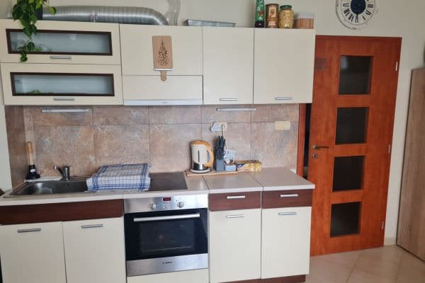 Studio flat to rent, 36 m², Jesenická, Plzeň Studio flat to rent, 36 m², Jesenická, Plzeň
