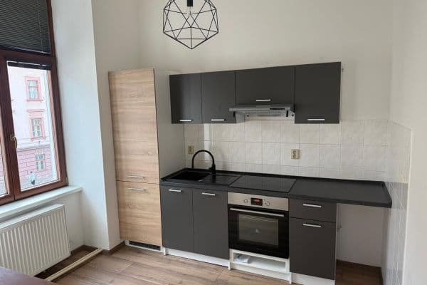 1 bedroom flat to rent, 47 m², Žižkova tř., České Budějovice, Jihočeský Region 1 bedroom flat to rent, 47 m², Žižkova tř., České Budějovice, Jihočeský Region