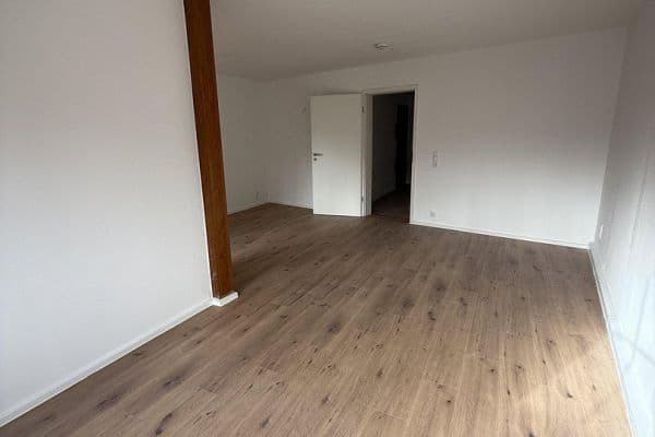 1 bedroom with open-plan kitchen flat to rent, 68 m², August-Bebel-Straße 13, Kahla 1 bedroom with open-plan kitchen flat to rent, 68 m², August-Bebel-Straße 13, Kahla