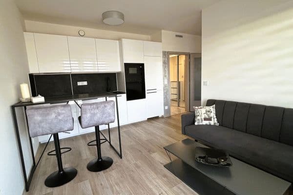 Studio flat to rent, 36 m², Arnošta Staňka, Praha Studio flat to rent, 36 m², Arnošta Staňka, Praha