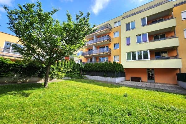 1 bedroom with open-plan kitchen flat for sale, 46 m², Werichova, Praha 1 bedroom with open-plan kitchen flat for sale, 46 m², Werichova, Praha