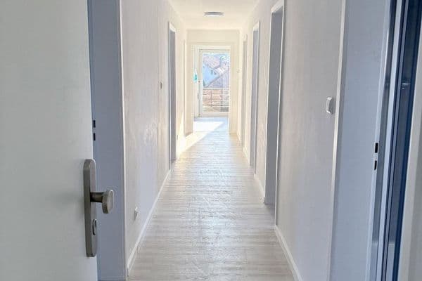 2 bedroom with open-plan kitchen flat to rent, 82 m², Deizisau 2 bedroom with open-plan kitchen flat to rent, 82 m², Deizisau