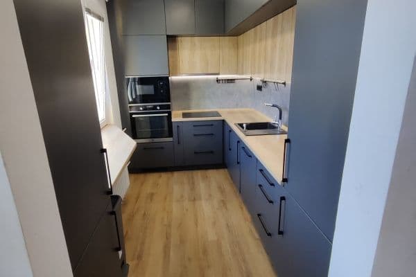 3 bedroom flat to rent, 65 m², 1. máje, Rožnov pod Radhoštěm, Zlínský Region 3 bedroom flat to rent, 65 m², 1. máje, Rožnov pod Radhoštěm, Zlínský Region