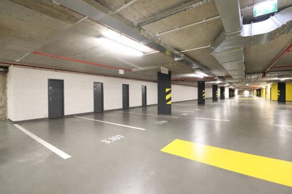 garage to rent, 15 m², Sokolovská, Praha garage to rent, 15 m², Sokolovská, Praha