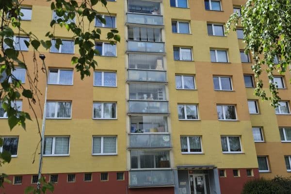 3 bedroom flat for sale, 86 m², Cholupická, Praha 3 bedroom flat for sale, 86 m², Cholupická, Praha