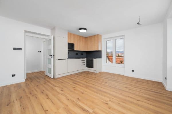 2 bedroom with open-plan kitchen flat to rent, 55 m², Zahradní, Liberec 2 bedroom with open-plan kitchen flat to rent, 55 m², Zahradní, Liberec