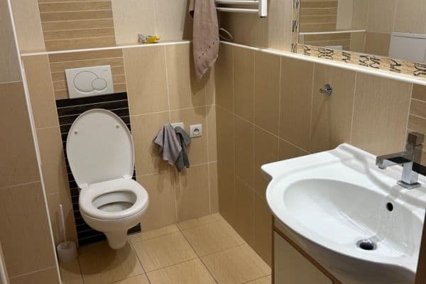 1 bedroom with open-plan kitchen flat to rent, 37 m², Rychtářská, Liberec 1 bedroom with open-plan kitchen flat to rent, 37 m², Rychtářská, Liberec