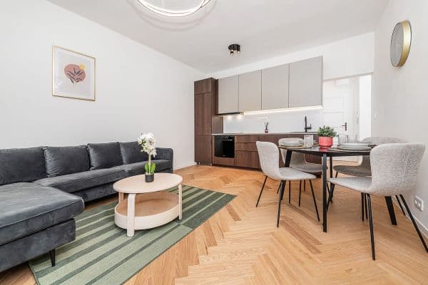 1 bedroom with open-plan kitchen flat for sale, 51 m², Slezská, Praha 1 bedroom with open-plan kitchen flat for sale, 51 m², Slezská, Praha