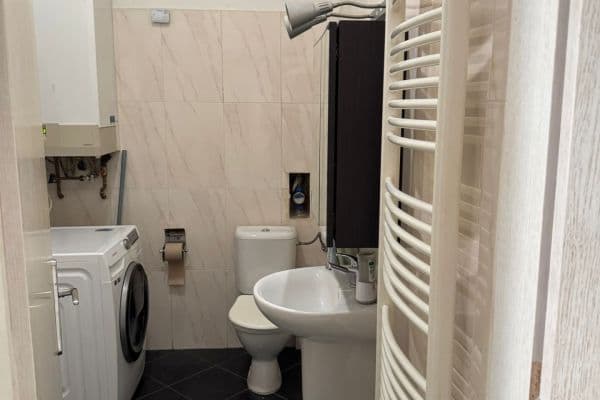 1 bedroom with open-plan kitchen flat to rent, 35 m², Umělecká, Praha 1 bedroom with open-plan kitchen flat to rent, 35 m², Umělecká, Praha
