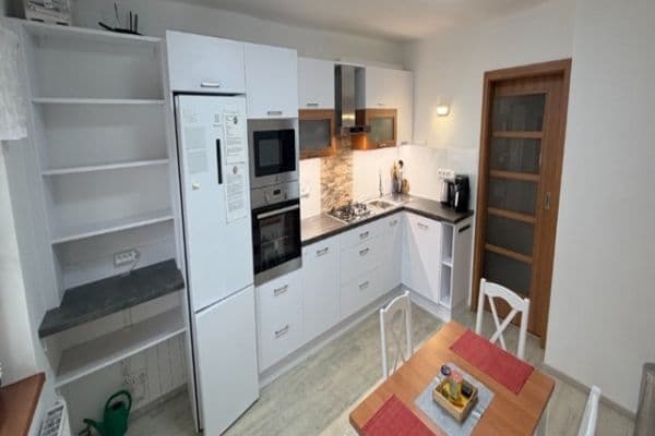 2 bedroom flat to rent, 65 m², Nábřeží, Luhačovice 2 bedroom flat to rent, 65 m², Nábřeží, Luhačovice