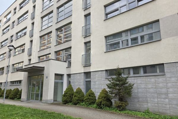 Studio flat to rent, 43 m², Březnická, Zlín, Zlínský Region Studio flat to rent, 43 m², Březnická, Zlín, Zlínský Region