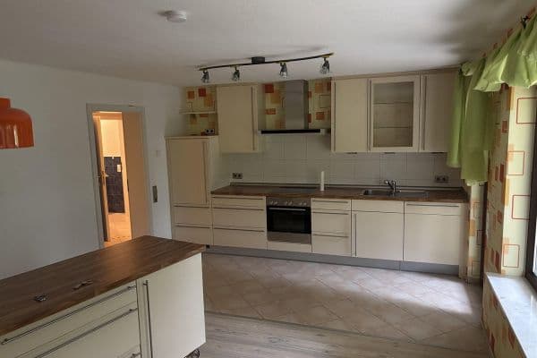 2 bedroom with open-plan kitchen flat to rent, 96 m², Schöntal Bieringen 2 bedroom with open-plan kitchen flat to rent, 96 m², Schöntal Bieringen