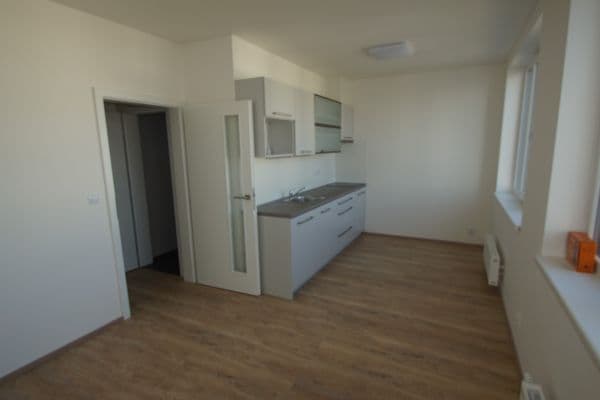 Studio flat to rent, 25 m², Markůvky, Brno, Jihomoravský Region Studio flat to rent, 25 m², Markůvky, Brno, Jihomoravský Region