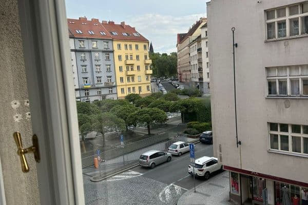 2 bedroom with open-plan kitchen flat to rent, 77 m², Kafkova, Prague, Prague 2 bedroom with open-plan kitchen flat to rent, 77 m², Kafkova, Prague, Prague
