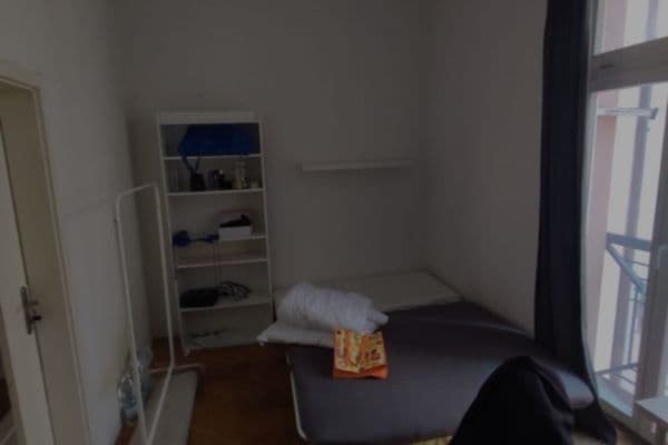 Studio flat to rent, 14 m², Orebitská, Prague, Prague Studio flat to rent, 14 m², Orebitská, Prague, Prague