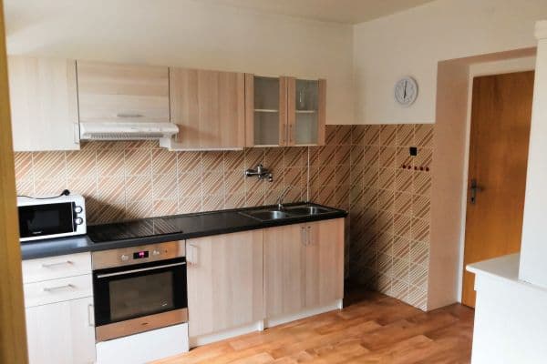 1 bedroom with open-plan kitchen flat to rent, 55 m², Pražská, Ruda 1 bedroom with open-plan kitchen flat to rent, 55 m², Pražská, Ruda
