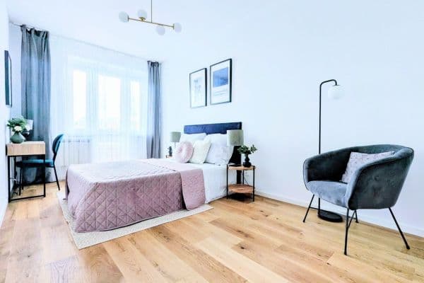 1 bedroom with open-plan kitchen flat for sale, 51 m², Petrohradská, Praha 1 bedroom with open-plan kitchen flat for sale, 51 m², Petrohradská, Praha
