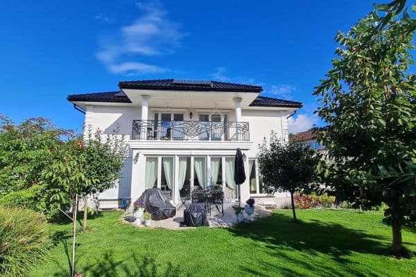 house for sale, 273 m², Graf-Stadion-Str. 3, Cleebronn house for sale, 273 m², Graf-Stadion-Str. 3, Cleebronn