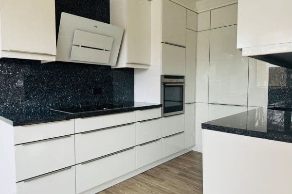 2 bedroom with open-plan kitchen flat to rent, 111 m², Karl-Liebknecht-Str. 151, Glienicke/Nordbahn 2 bedroom with open-plan kitchen flat to rent, 111 m², Karl-Liebknecht-Str. 151, Glienicke/Nordbahn
