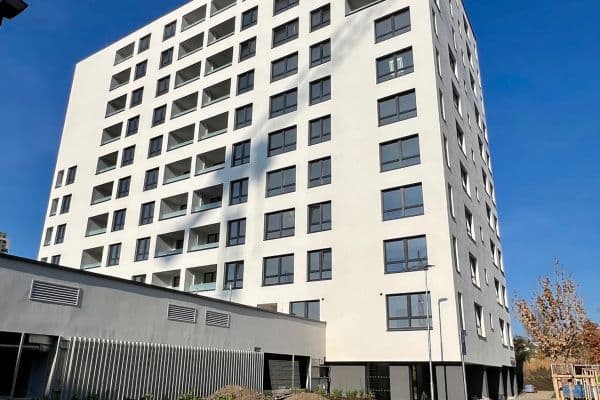 1 bedroom with open-plan kitchen flat to rent, 49 m², Pod Harfou, Praha 1 bedroom with open-plan kitchen flat to rent, 49 m², Pod Harfou, Praha