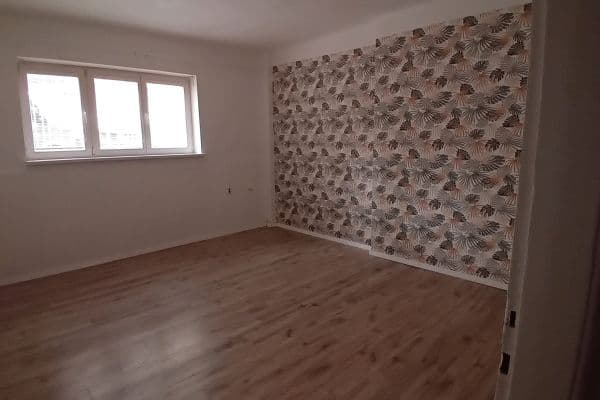 non-residential property to rent, 42 m², Biskupcova, Praha non-residential property to rent, 42 m², Biskupcova, Praha
