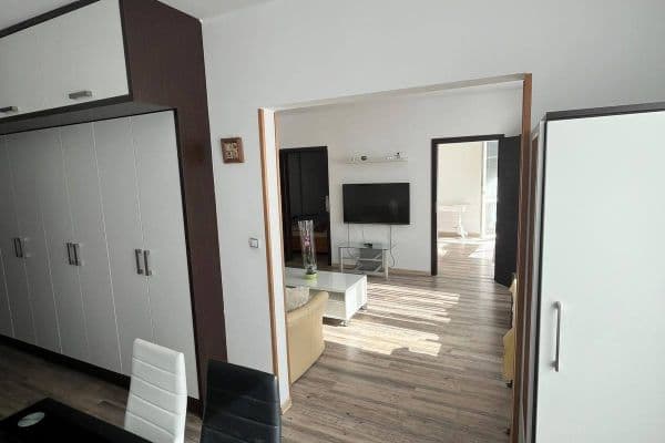3 bedroom flat to rent, 50 m², Adámkova, Chomutov 3 bedroom flat to rent, 50 m², Adámkova, Chomutov