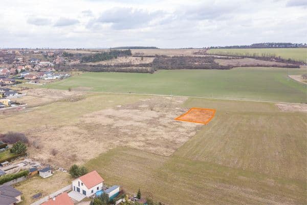 plot for sale, 836 m², Kly, Středočeský Region plot for sale, 836 m², Kly, Středočeský Region