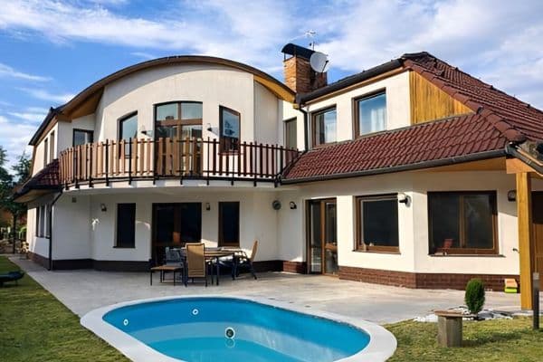 recreational property to rent, 0 m², Praha - Benice recreational property to rent, 0 m², Praha - Benice