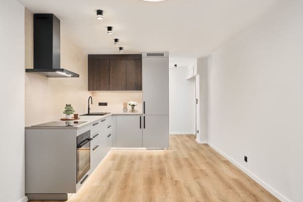 3 bedroom with open-plan kitchen flat for sale, 84 m², Janského, Praha 3 bedroom with open-plan kitchen flat for sale, 84 m², Janského, Praha