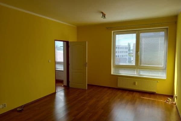 Studio flat to rent, 36 m², Čechova, Poděbrady Studio flat to rent, 36 m², Čechova, Poděbrady