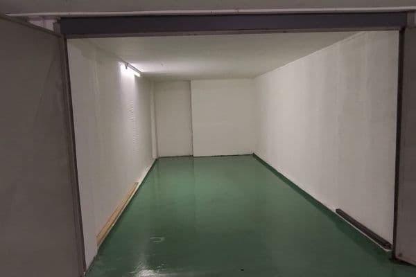 garage to rent, 18 m², Nušlova, Praha garage to rent, 18 m², Nušlova, Praha