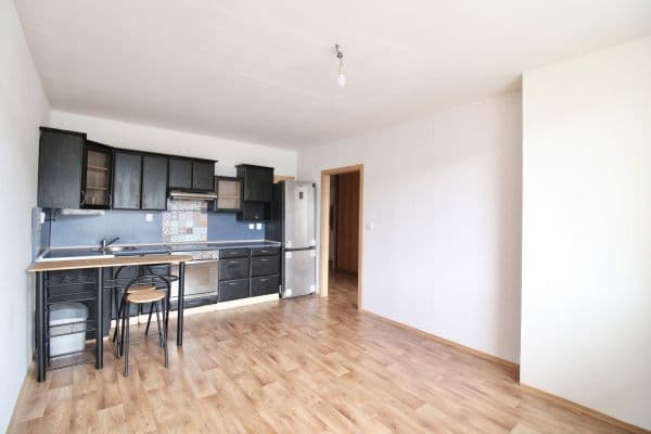 1 bedroom with open-plan kitchen flat to rent, 44 m², Pod Vrchem, Mělník 1 bedroom with open-plan kitchen flat to rent, 44 m², Pod Vrchem, Mělník