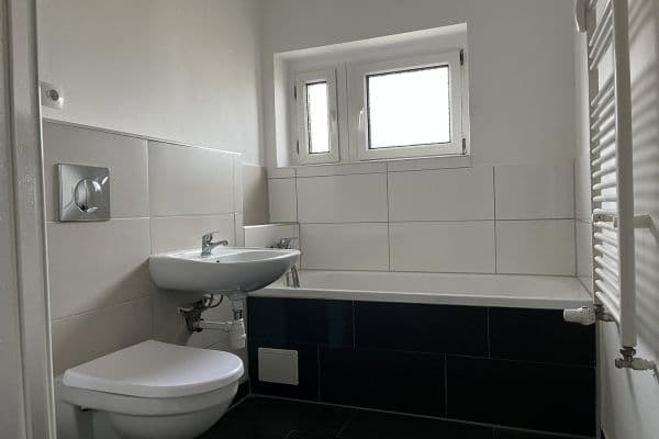 3 bedroom flat to rent, 76 m², Leipziger Straße 132, Zwickau, Saxony 3 bedroom flat to rent, 76 m², Leipziger Straße 132, Zwickau, Saxony