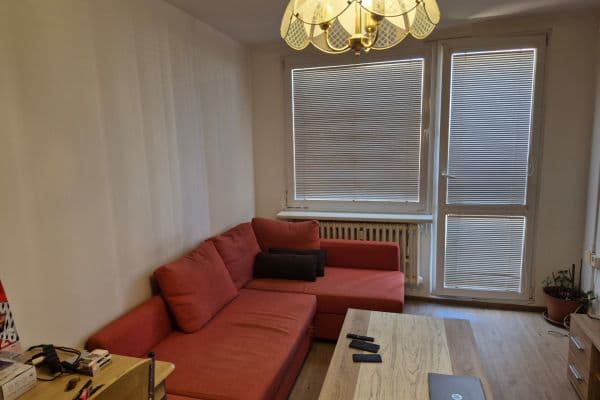 1 bedroom with open-plan kitchen flat to rent, 45 m², Chabařovická, Praha 1 bedroom with open-plan kitchen flat to rent, 45 m², Chabařovická, Praha