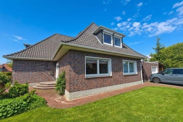 house for sale, 212 m², Luchtenburg 34, Twistringen house for sale, 212 m², Luchtenburg 34, Twistringen