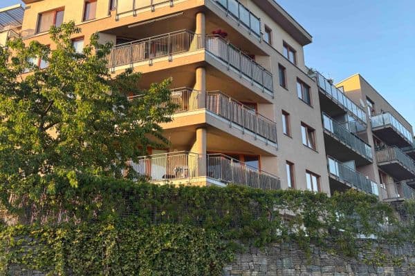 1 bedroom with open-plan kitchen flat to rent, 62 m², Athénská, Praha 1 bedroom with open-plan kitchen flat to rent, 62 m², Athénská, Praha