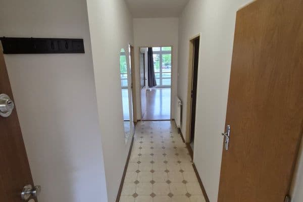 1 bedroom with open-plan kitchen flat to rent, 53 m², nábřeží Závodu míru, Pardubice, Pardubický Region 1 bedroom with open-plan kitchen flat to rent, 53 m², nábřeží Závodu míru, Pardubice, Pardubický Region