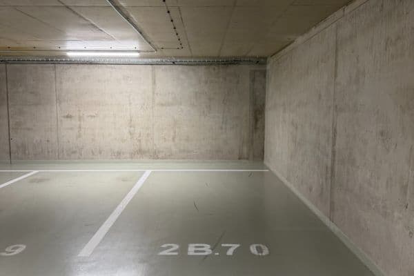 garage to rent, 14 m², třída Generála Píky, Brno garage to rent, 14 m², třída Generála Píky, Brno