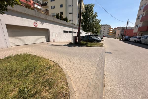 garage to rent, 12 m², Chudčická, Brno garage to rent, 12 m², Chudčická, Brno
