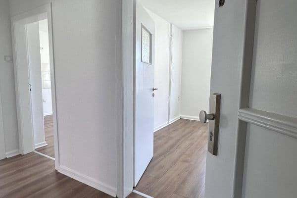 1 bedroom with open-plan kitchen flat to rent, 52 m², Feldmannstr. 85, Oberhausen 1 bedroom with open-plan kitchen flat to rent, 52 m², Feldmannstr. 85, Oberhausen