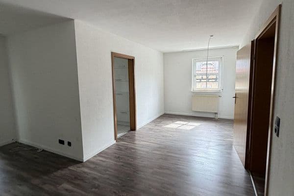 2 bedroom with open-plan kitchen flat to rent, 80 m², Osterburken Bofsheim 2 bedroom with open-plan kitchen flat to rent, 80 m², Osterburken Bofsheim