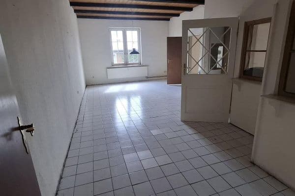 6 bedroom flat to rent, 180 m², Hinter der Kirche 13, Siebenbäumen 6 bedroom flat to rent, 180 m², Hinter der Kirche 13, Siebenbäumen